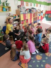 MUZYCZNE ZABAWY Z P.WALDKIEM- GRUPA I, II