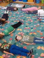 MUZYCZNE ZABAWY Z P.WALDKIEM – GRUPA III, IV