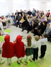 DZIEŃ BABCI I DZIADKA – GRUPA III