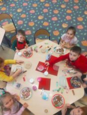 PIECZENIE PIERNIKÓW – GRUPA VI