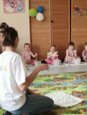 PRZEDSZKOLAK Z PASJĄ „WARSZTATY Z TWORZENIA SLIME” – GRUPA I, II, III