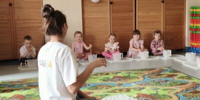 PRZEDSZKOLAK Z PASJĄ „WARSZTATY Z TWORZENIA SLIME” – GRUPA I, II, III