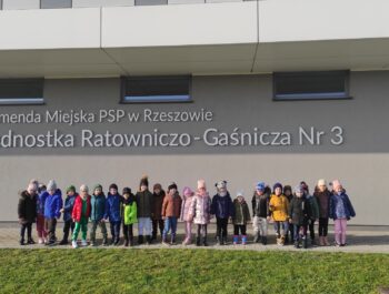 WIZYTA W SALCE EDUKACYJNEJ „oGNIK”- GRUPA IV, V