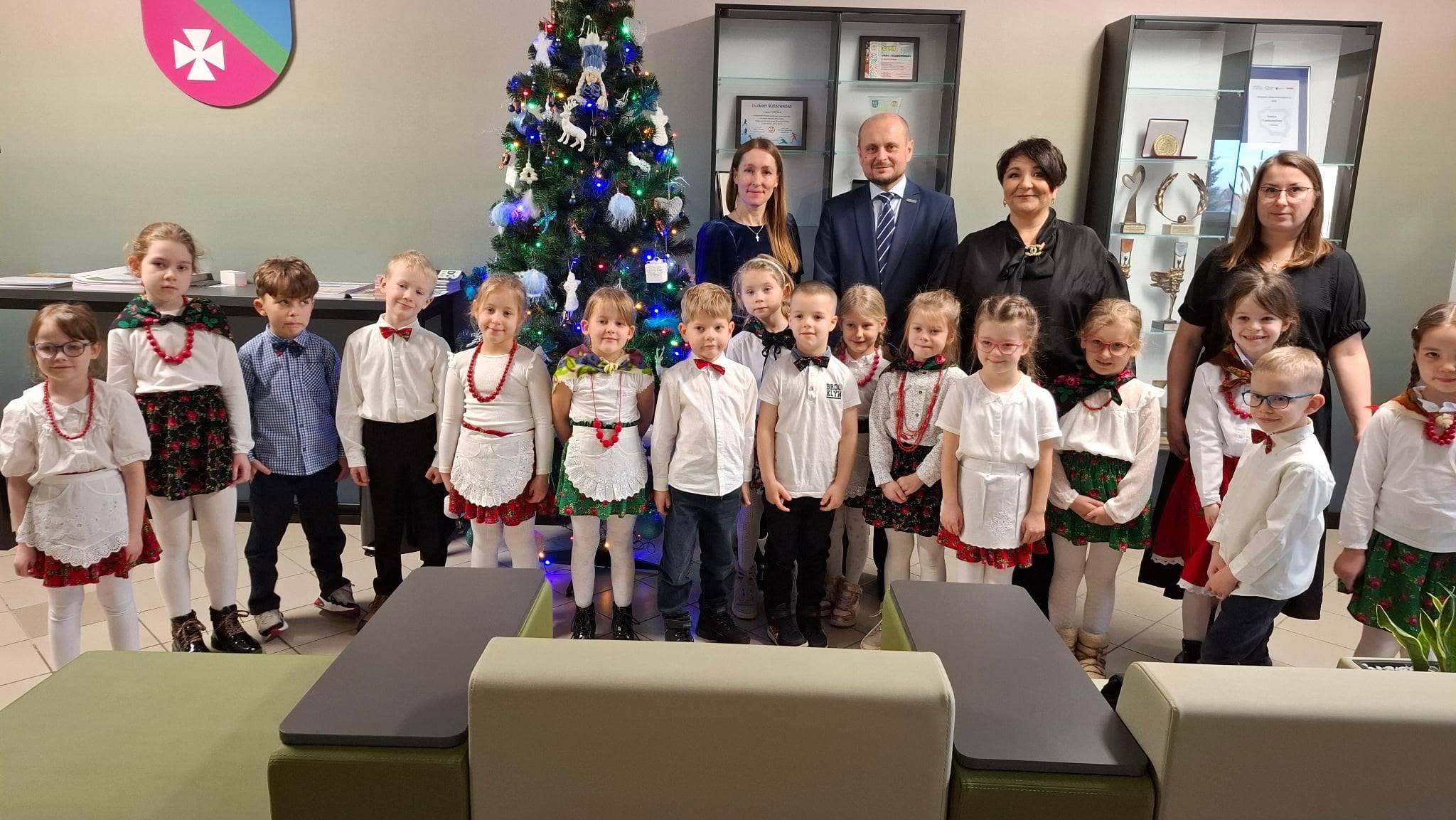 WSPÓLNE KOLĘDOWANIE W GMINIE TRZEBOWNISKO – GRUPA VII